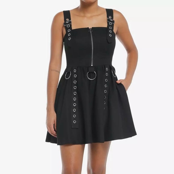 HOT TOPIC Social Collision Black Grommet Buckle Dress Size Large - Picture 1 of 5